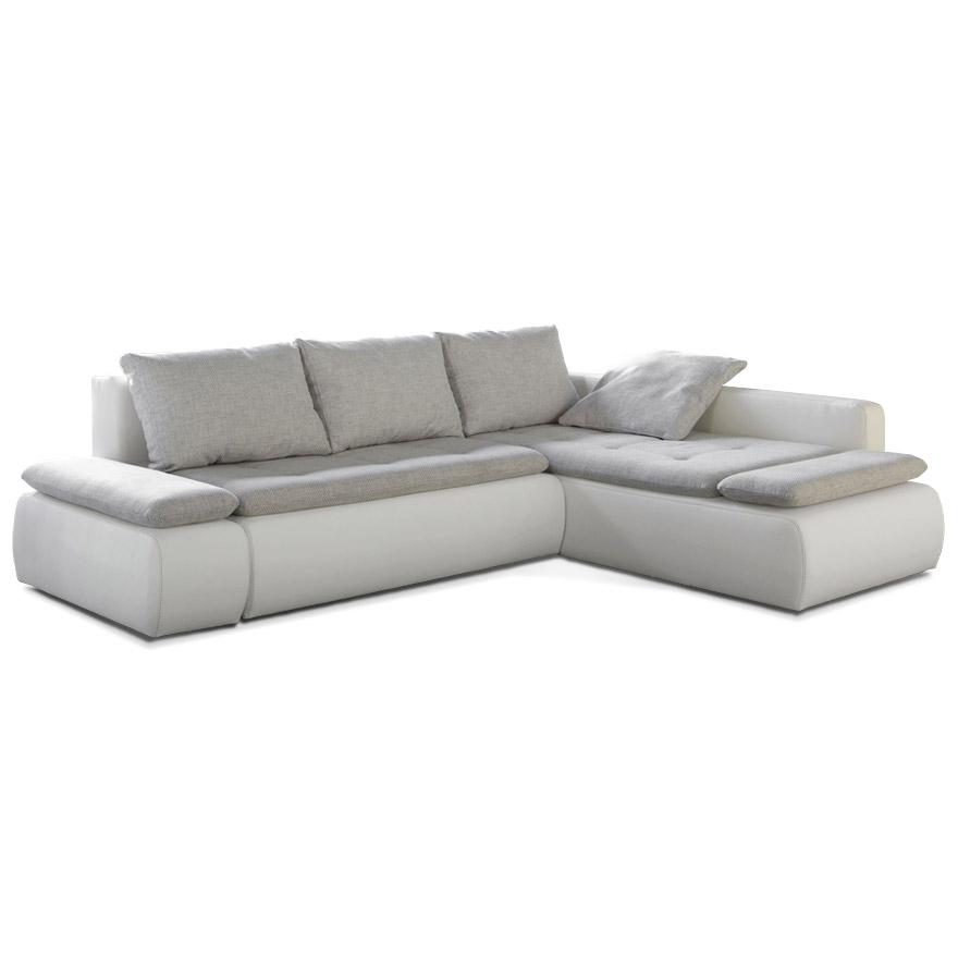Canapé d'angle avec une assise en tissu gris clair et une structure en similicuir blanc.