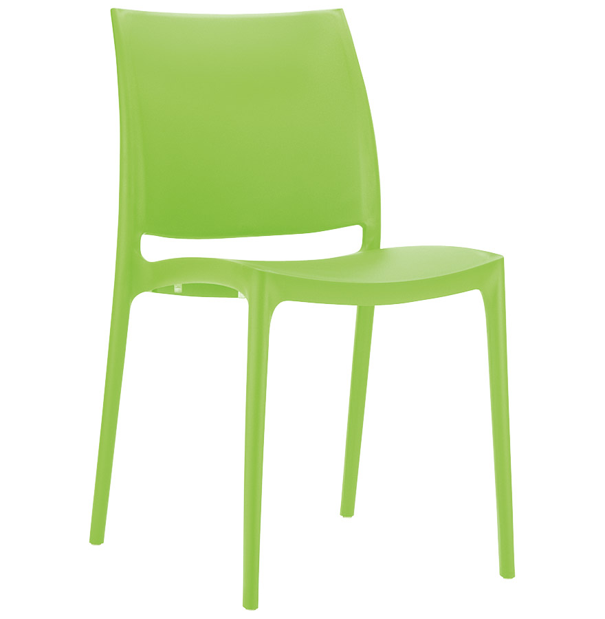 Chaise empilable, utilisation à l'extérieur possible.