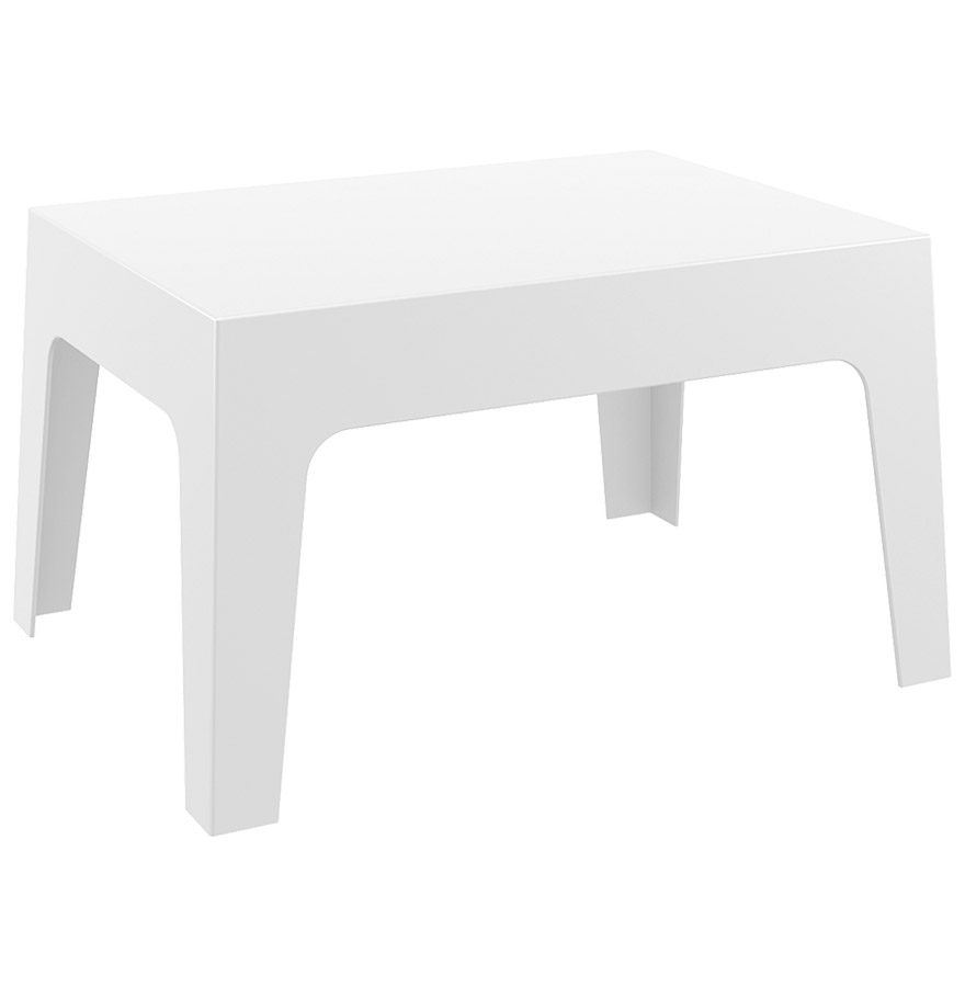 Table basse en polypropylène pour usage extérieur.