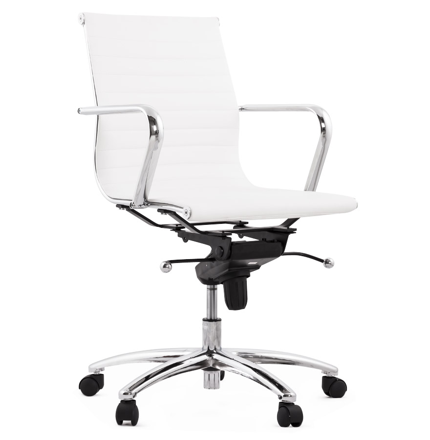 Fauteuil de bureau en similicuir blanc équipé de plusieurs réglages !