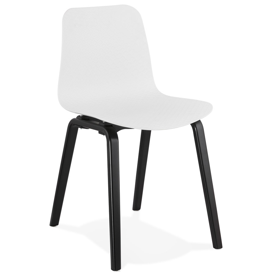 Chaise design 'PACIFIK' blanche avec pieds en bois noir vue1